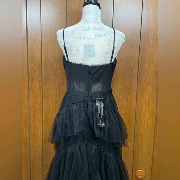 BCBGMAXAZRIA Tulle Corset Essential Gown size 12 - Picture 7 of 12